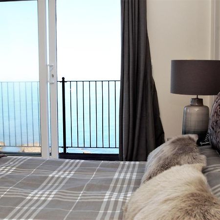 Villa Ocean Breeze à Ilfracombe Extérieur photo